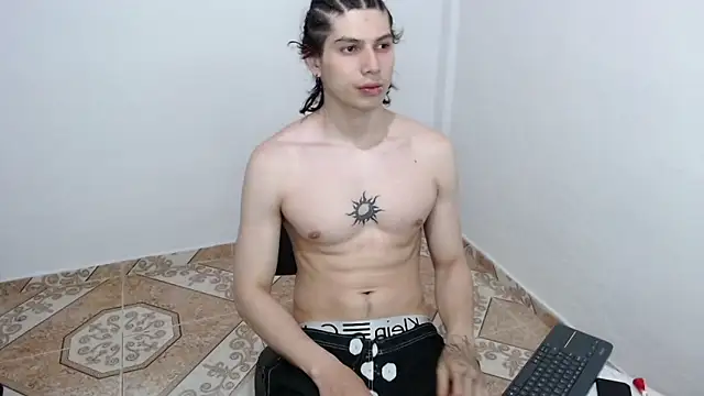 pervertsteens3 online show from March 1, 8:52 pm