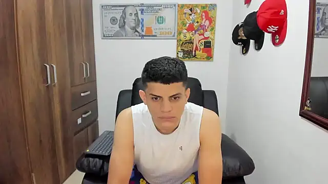 Snapshot of boss_of_cash chatting on September 30, 11:58 am boss of cash online show from September 30, 11:58 am