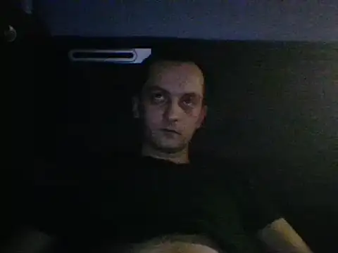 Snapshot of Kondzio chatting on March 11, 12:33 am Kondzio online show from March 11, 12:33 am