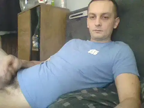 Snapshot of Kondzio chatting on February 10, 8:09 am Kondzio online show from February 10, 8:09 am