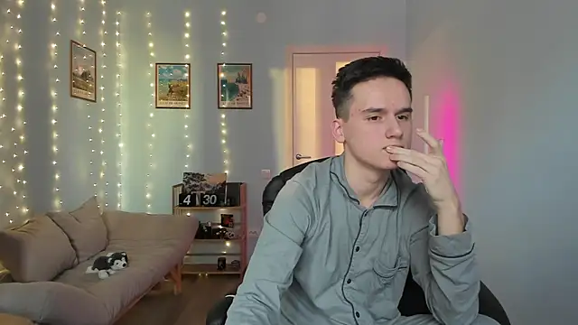 Scooby k online show from January 6, 8:25 am