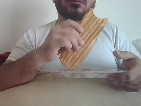 UrfavSlaveBitch online show from January 16, 10:29 am