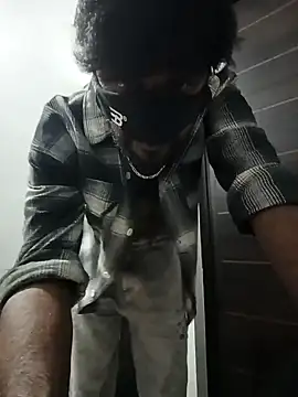 johnsinsexy online show from December 17, 3:06 pm