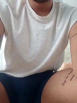 GamerQuinn online show from March 14, 1:02 pm