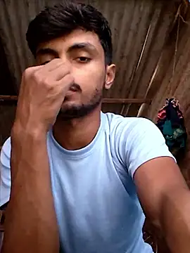 Snapshot of Suraj223kumar chatting on October 24, 10:06 am Suraj223kumar online show from October 24, 10:06 am