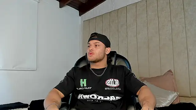 jeicob gagnon online show from October 13, 10:10 am