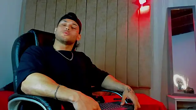 jeicob gagnon online show from September 28, 5:38 am