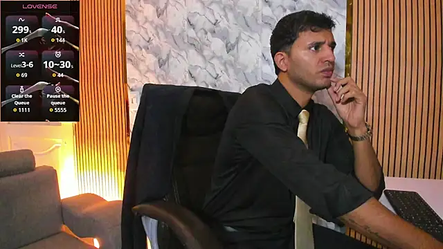 Hideintheoffice online show from October 7, 11:14 am