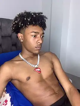 Boy cock18 online show from December 28, 11:16 pm