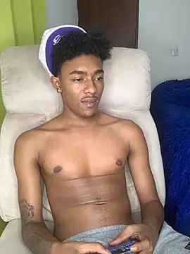 Boy cock18 online show from October 19, 7:44 am