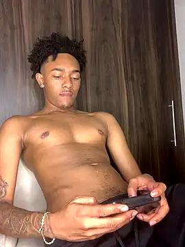 Boy cock18 online show from December 15, 9:39 am