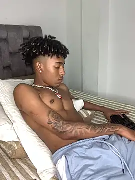 Boy cock18 online show from February 26, 2:37 am