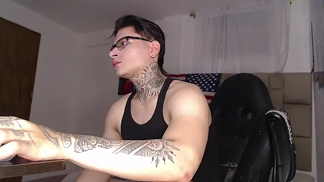 DennisWalkerr online show from January 26, 2:03 am