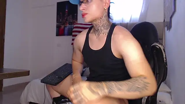 DennisWalkerr online show from February 6, 1:54 pm