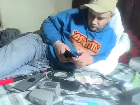 Snapshot of party51502 chatting on December 29, 3:00 am party51502 online show from December 29, 3:00 am