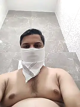 hot punekar online show from December 31, 6:48 am