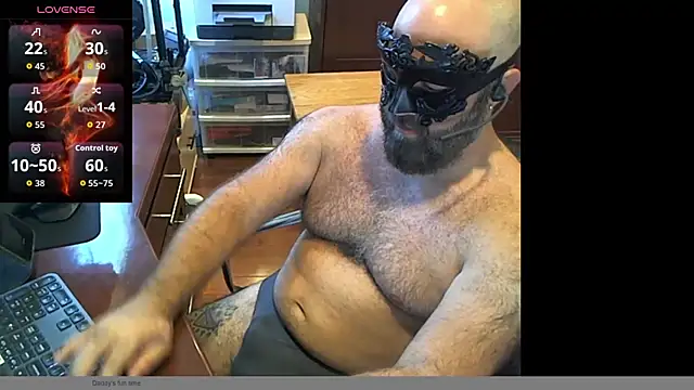 Snapshot of geronimo_431 chatting on October 6, 5:06 pm geronimo 431 online show from October 6, 5:06 pm