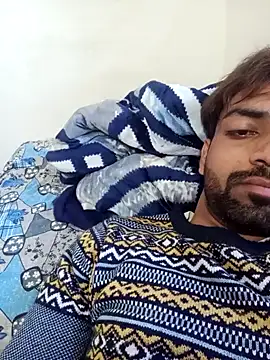 Snapshot of playboyz77 chatting on January 28, 3:36 am playboyz77 online show from January 28, 3:36 am