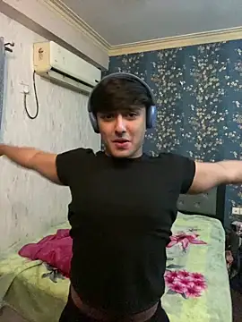 Snapshot of sunny49477 chatting on February 17, 1:31 pm sunny49477 online show from February 17, 1:31 pm