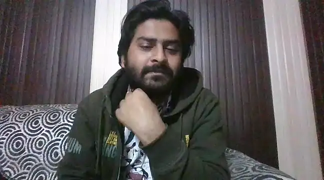 indihotguy online show from February 6, 6:02 pm