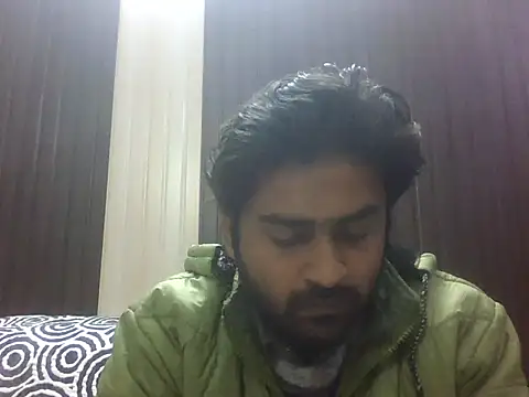 indihotguy online show from December 22, 12:13 pm