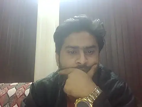 indihotguy online show from November 25, 1:24 pm