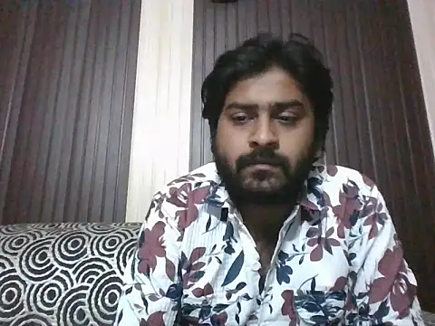 indihotguy online show from January 31, 7:18 pm