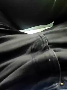 indihotguy online show from January 10, 5:45 pm