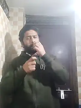 indihotguy online show from February 5, 8:04 pm