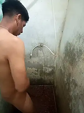 Snapshot of elmazitogrande chatting on January 15, 5:08 am elmazitogrande online show from January 15, 5:08 am