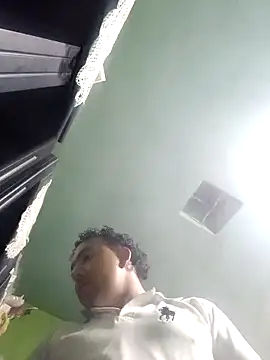 Snapshot of chinoxxx chatting on October 26, 6:10 pm chinoxxx online show from October 26, 6:10 pm