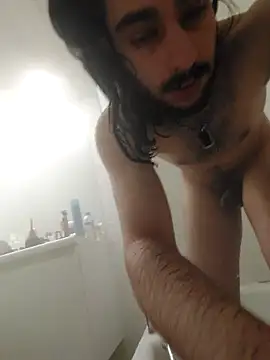 Levi Latino online show from February 14, 7:54 pm