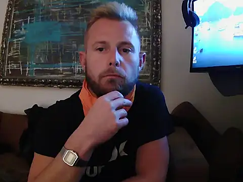 Snapshot of bjay1210 chatting on January 17, 9:28 am bjay1210 online show from January 17, 9:28 am