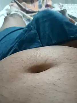 Snapshot of jemes21in chatting on March 18, 7:01 pm jemes21in online show from March 18, 7:01 pm