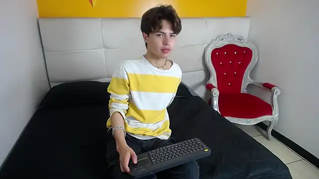 CollinStone online show from February 27, 7:58 pm