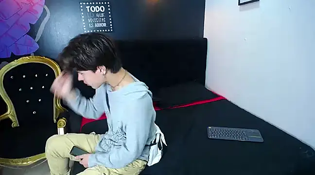 CollinStone online show from March 4, 7:54 pm