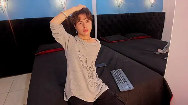 CollinStone online show from March 14, 8:06 pm