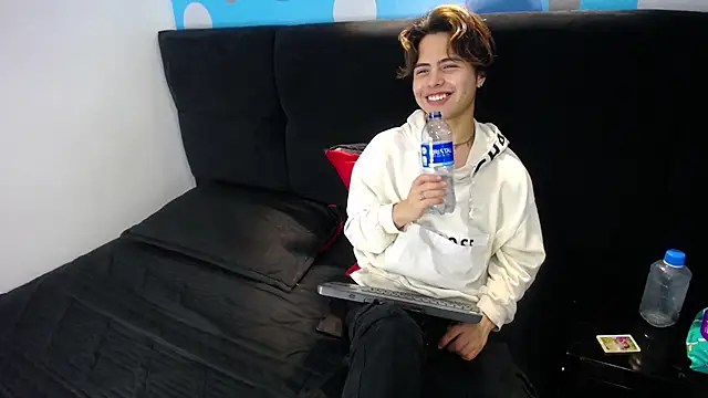 CollinStone online show from February 9, 8:56 pm