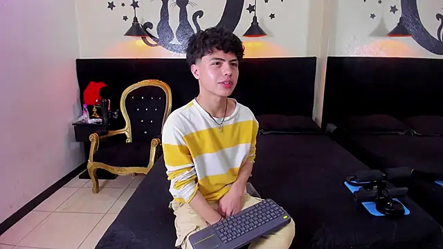 CollinStone online show from October 9, 6:02 pm