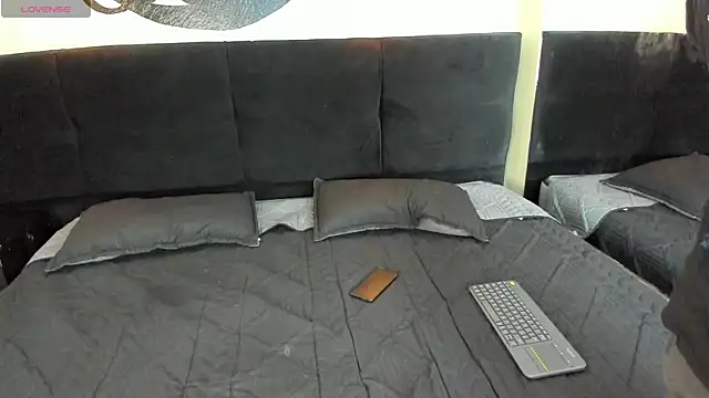 CollinStone online show from February 5, 7:53 pm