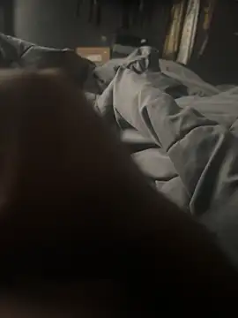 MaskedNutterr online show from February 5, 6:04 pm