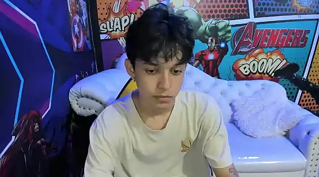 jisuscat online show from February 3, 7:00 pm