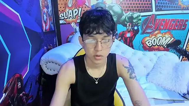 jisuscat online show from January 25, 7:07 pm