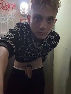 verici34 online show from November 17, 6:22 pm