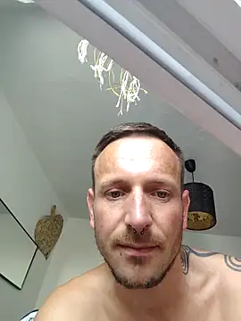 Snapshot of Geiler_Staender chatting on September 21, 8:25 am Geiler Staender online show from September 21, 8:25 am