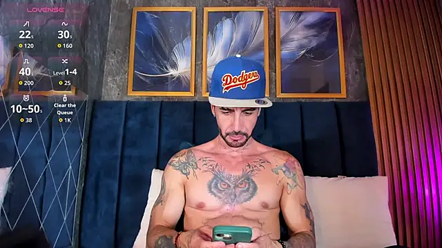 Lancelot Benwick online show from February 6, 9:23 pm