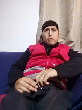 Snapshot of securityhot chatting on September 13, 12:11 am securityhot online show from September 13, 12:11 am