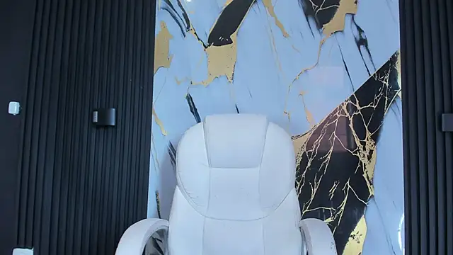 adam piarse01 online show from February 28, 10:06 pm