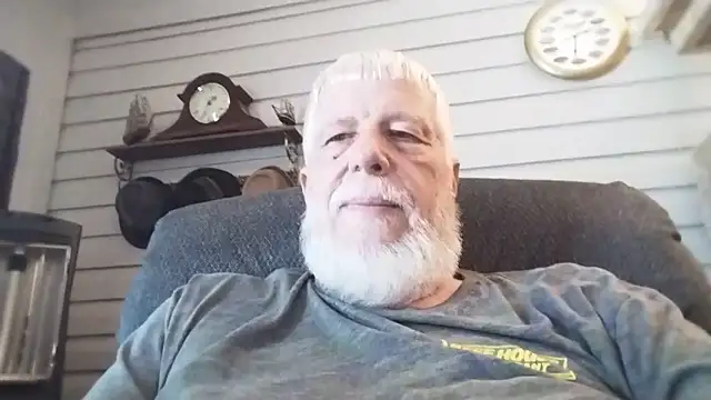 Buzzintx online show from May 12, 7:33 pm