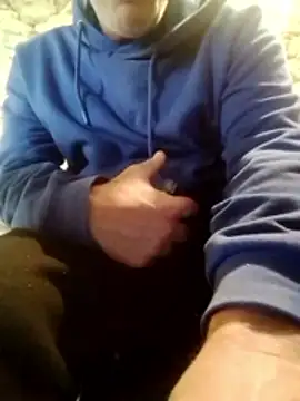 aigledauphin online show from October 28, 1:35 pm